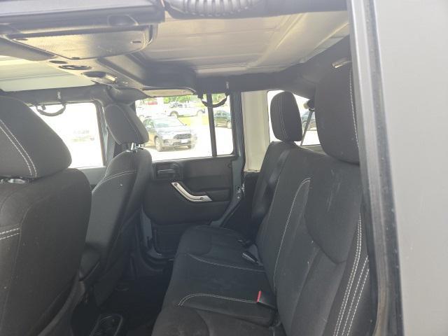 used 2015 Jeep Wrangler Unlimited car, priced at $19,900