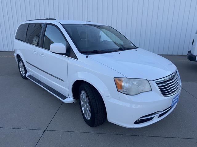 used 2014 Chrysler Town & Country car, priced at $6,500
