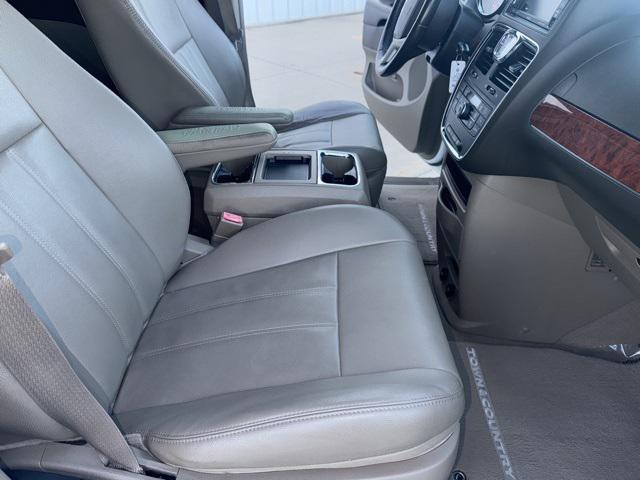 used 2014 Chrysler Town & Country car, priced at $6,500