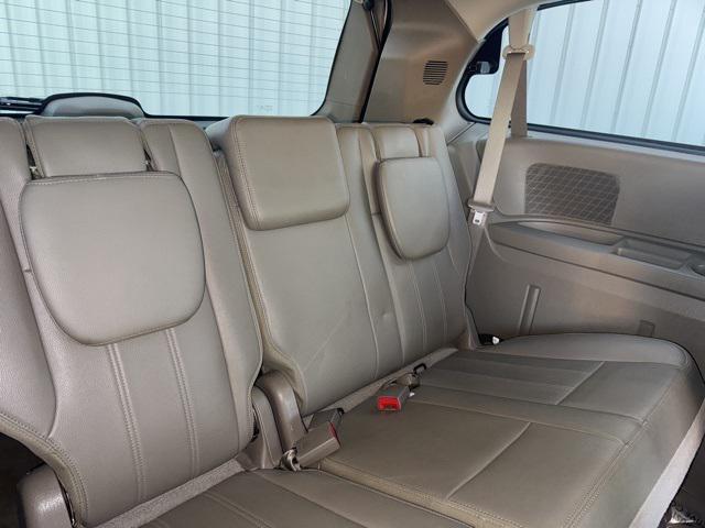 used 2014 Chrysler Town & Country car, priced at $6,500