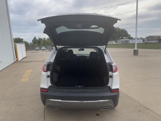used 2022 Jeep Cherokee car, priced at $22,500