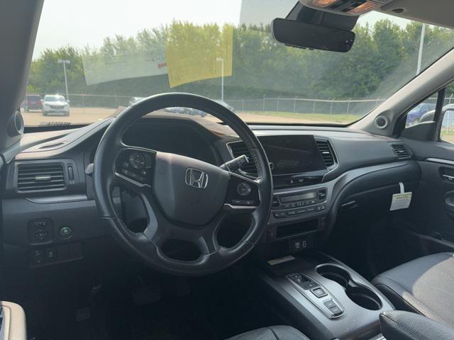 used 2022 Honda Pilot car, priced at $34,900