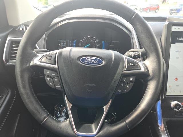used 2024 Ford Edge car, priced at $25,900