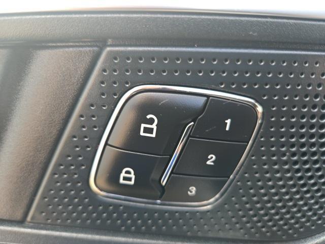 used 2024 Ford Edge car, priced at $25,900