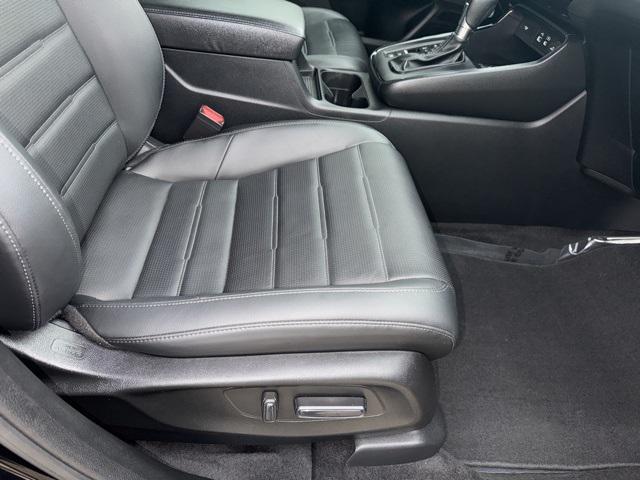 used 2023 Honda CR-V car, priced at $31,900