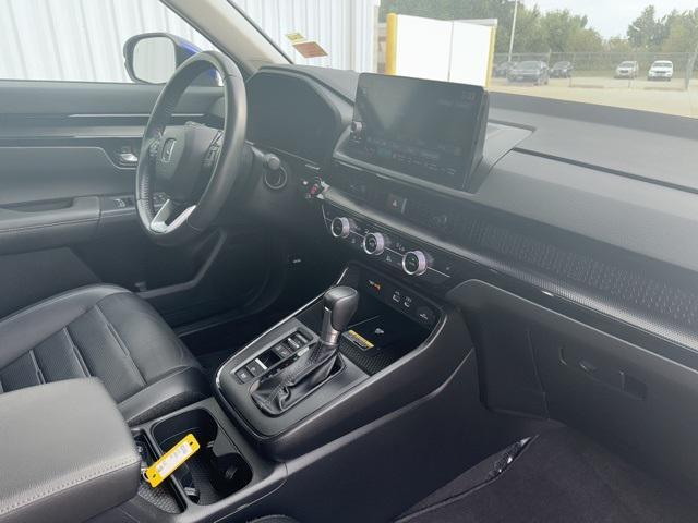 used 2023 Honda CR-V car, priced at $28,900