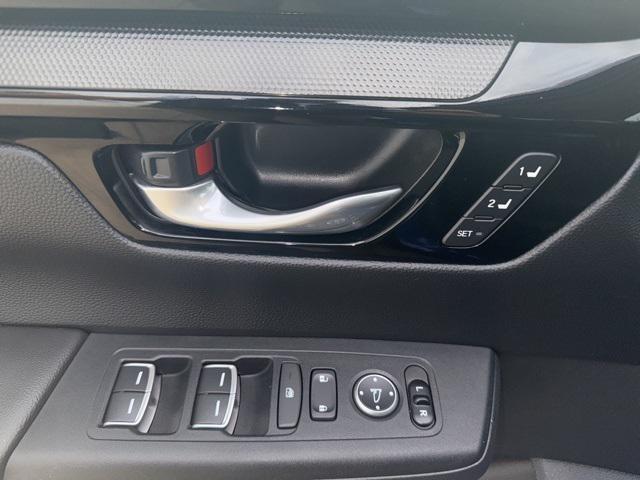 used 2023 Honda CR-V car, priced at $28,900