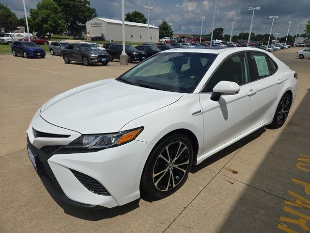used 2019 Toyota Camry Hybrid car, priced at $17,500