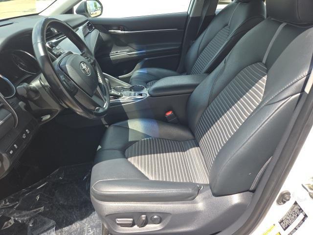 used 2019 Toyota Camry Hybrid car, priced at $17,500