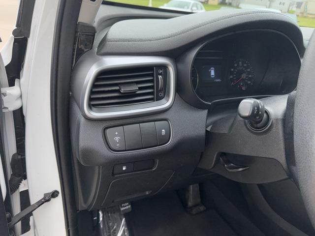 used 2020 Kia Sorento car, priced at $15,128
