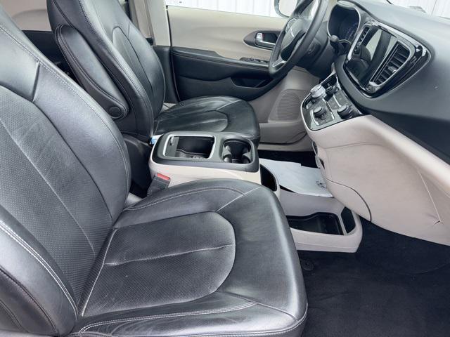 used 2022 Chrysler Pacifica car, priced at $24,900