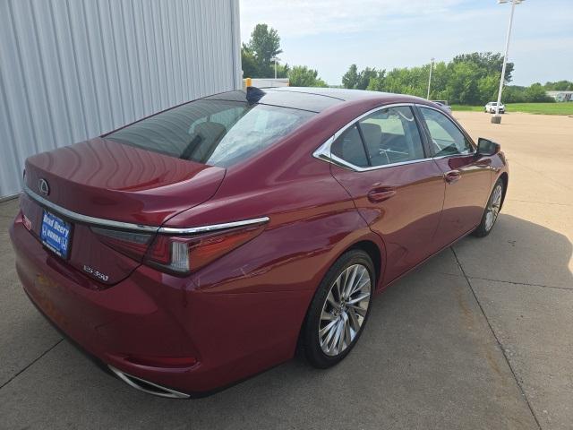 used 2020 Lexus ES 350 car, priced at $31,900