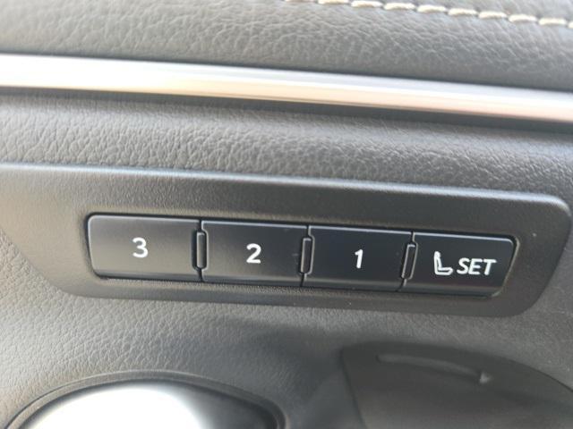 used 2020 Lexus ES 350 car, priced at $31,900