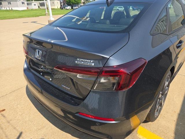 new 2025 Honda Civic Hybrid car, priced at $33,100