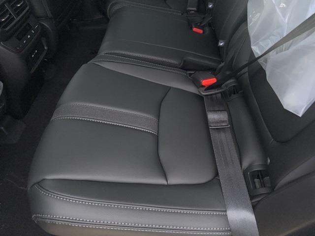 new 2025 Honda Pilot car, priced at $45,900