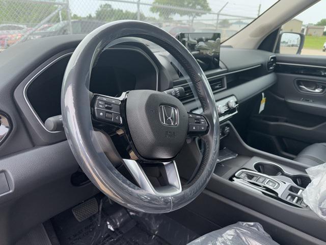 new 2025 Honda Pilot car, priced at $45,900