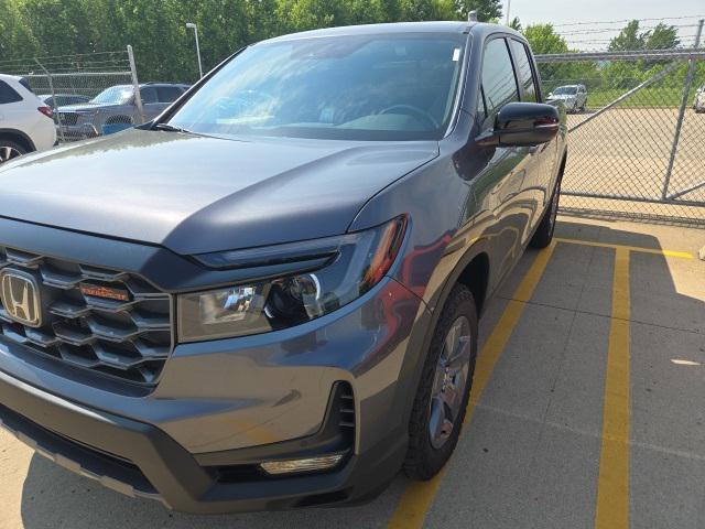 new 2025 Honda Ridgeline car, priced at $45,830