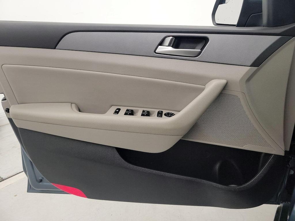 used 2016 Hyundai Sonata Hybrid car, priced at $13,599