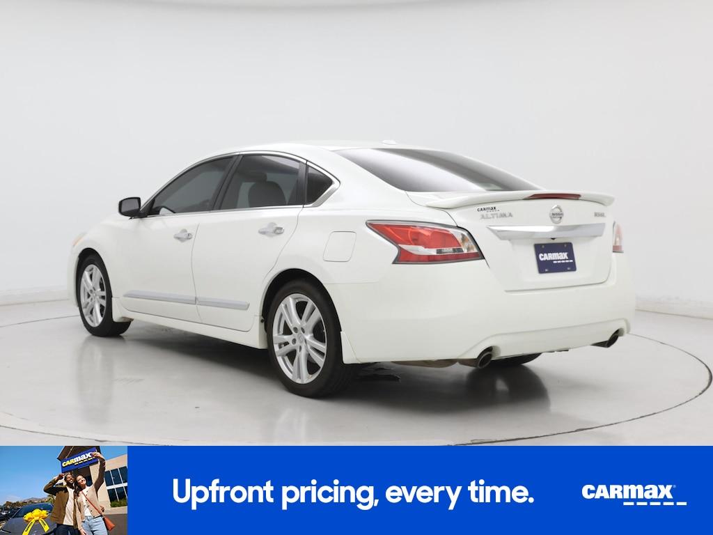used 2014 Nissan Altima car, priced at $12,998