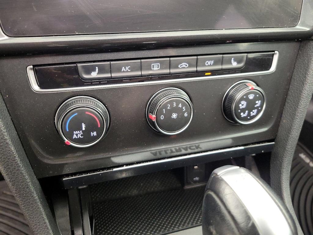 used 2019 Volkswagen Golf Alltrack car, priced at $21,998