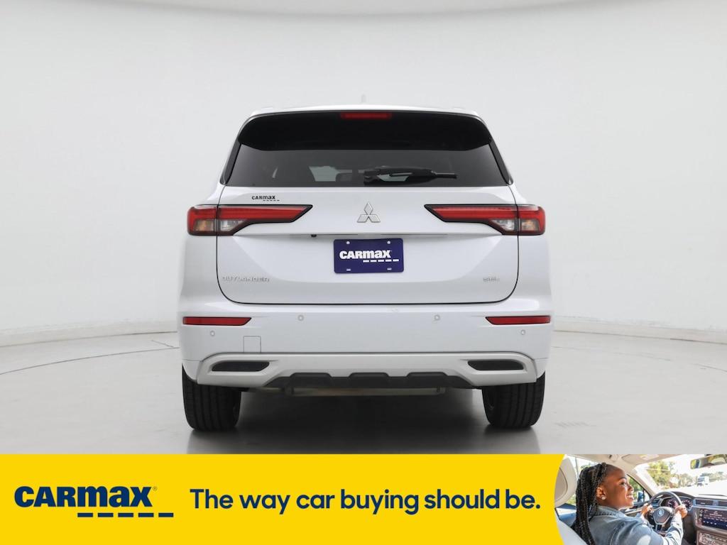 used 2023 Mitsubishi Outlander car, priced at $32,998