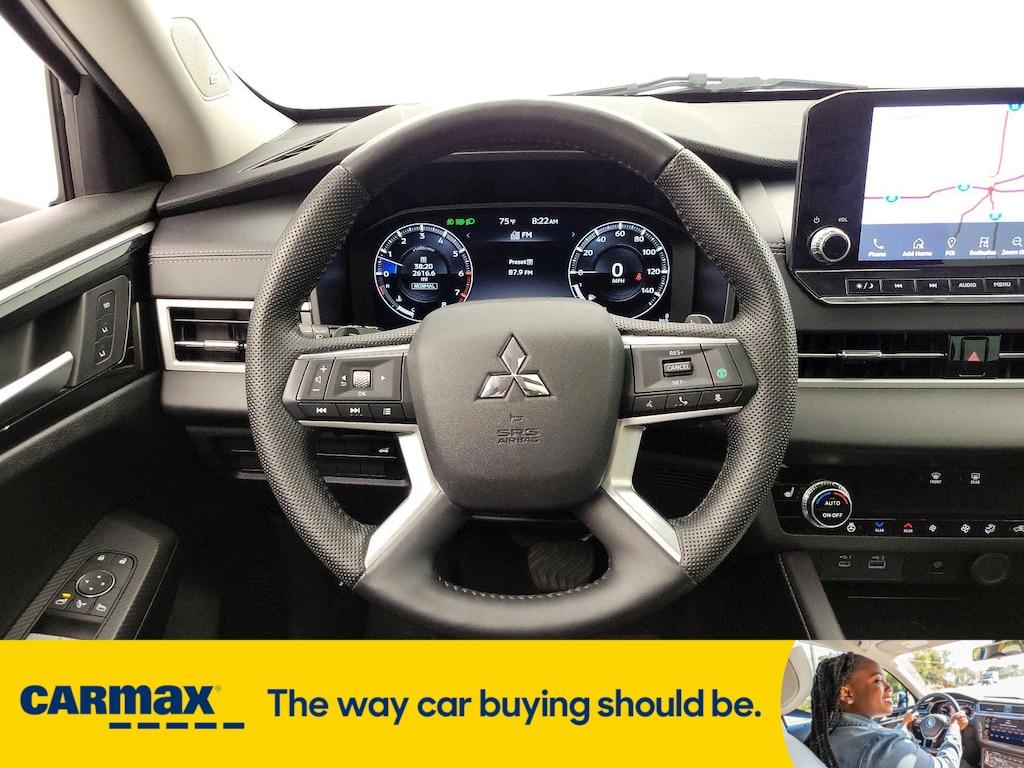 used 2023 Mitsubishi Outlander car, priced at $32,998