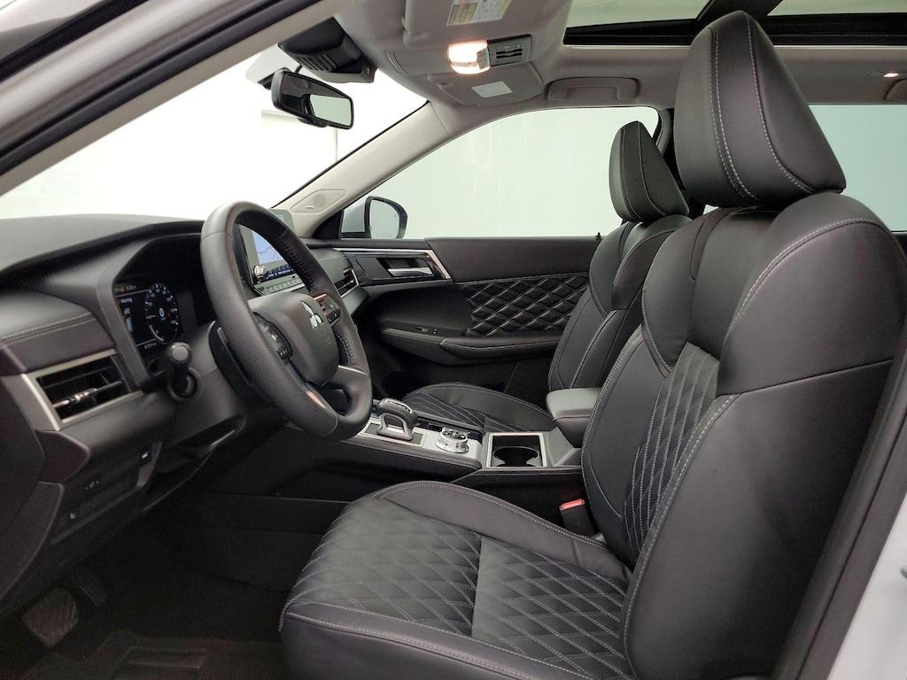 used 2023 Mitsubishi Outlander car, priced at $32,998