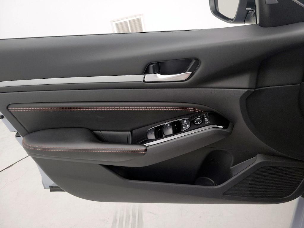 used 2023 Nissan Altima car, priced at $24,998