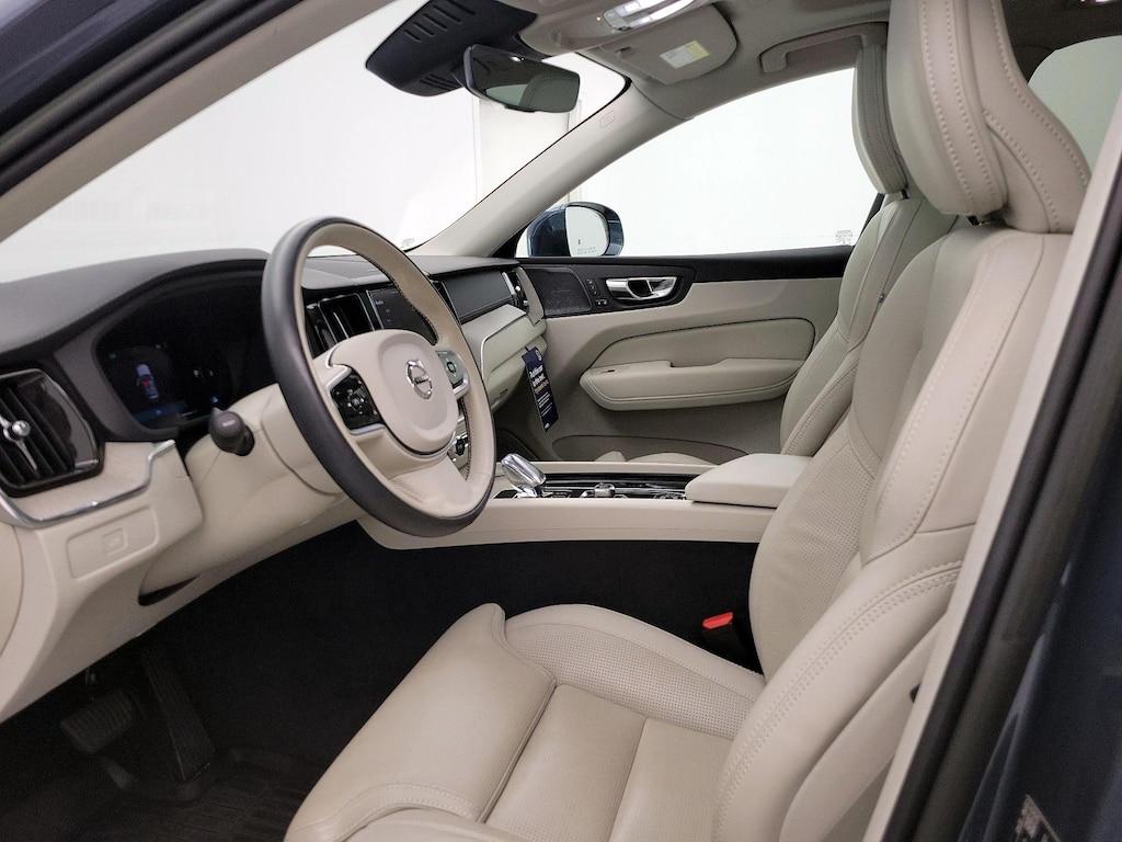 used 2023 Volvo XC60 car, priced at $42,998