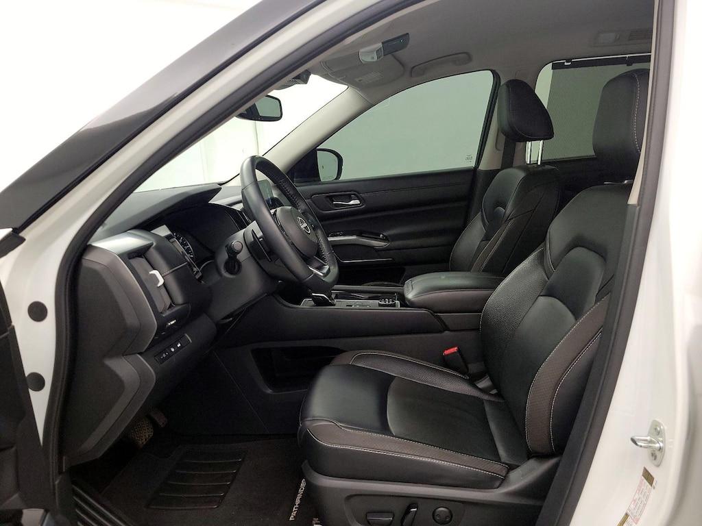 used 2022 Nissan Pathfinder car, priced at $29,998