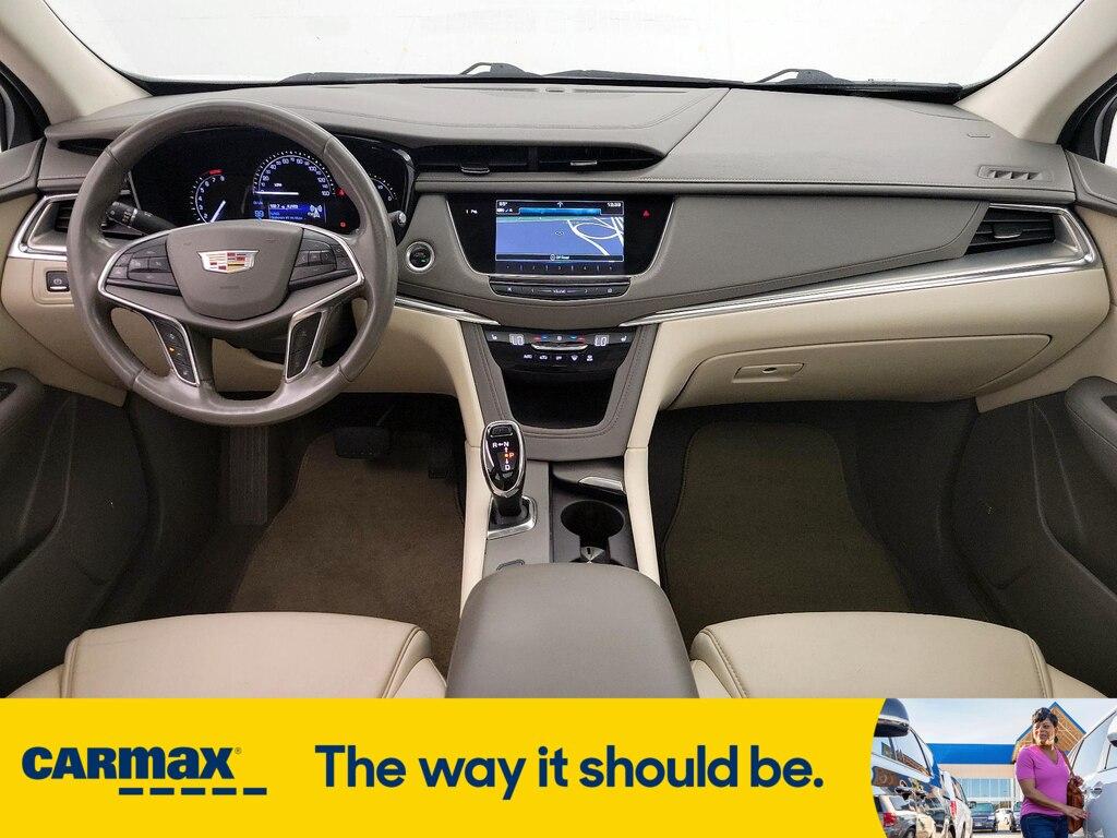 used 2019 Cadillac XT5 car, priced at $23,998