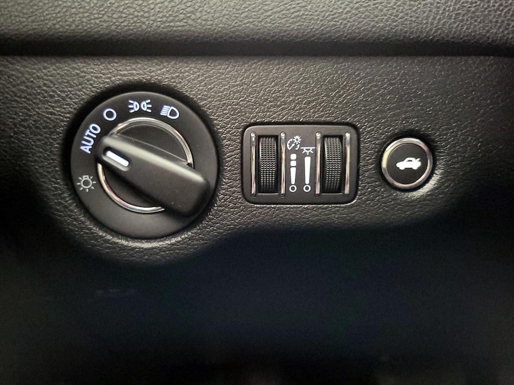 used 2023 Chrysler 300 car, priced at $25,998