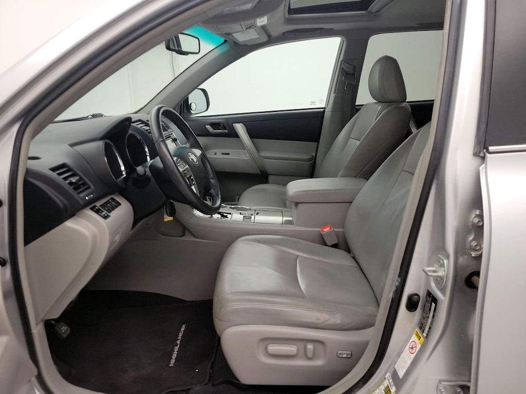 used 2013 Toyota Highlander car, priced at $19,998