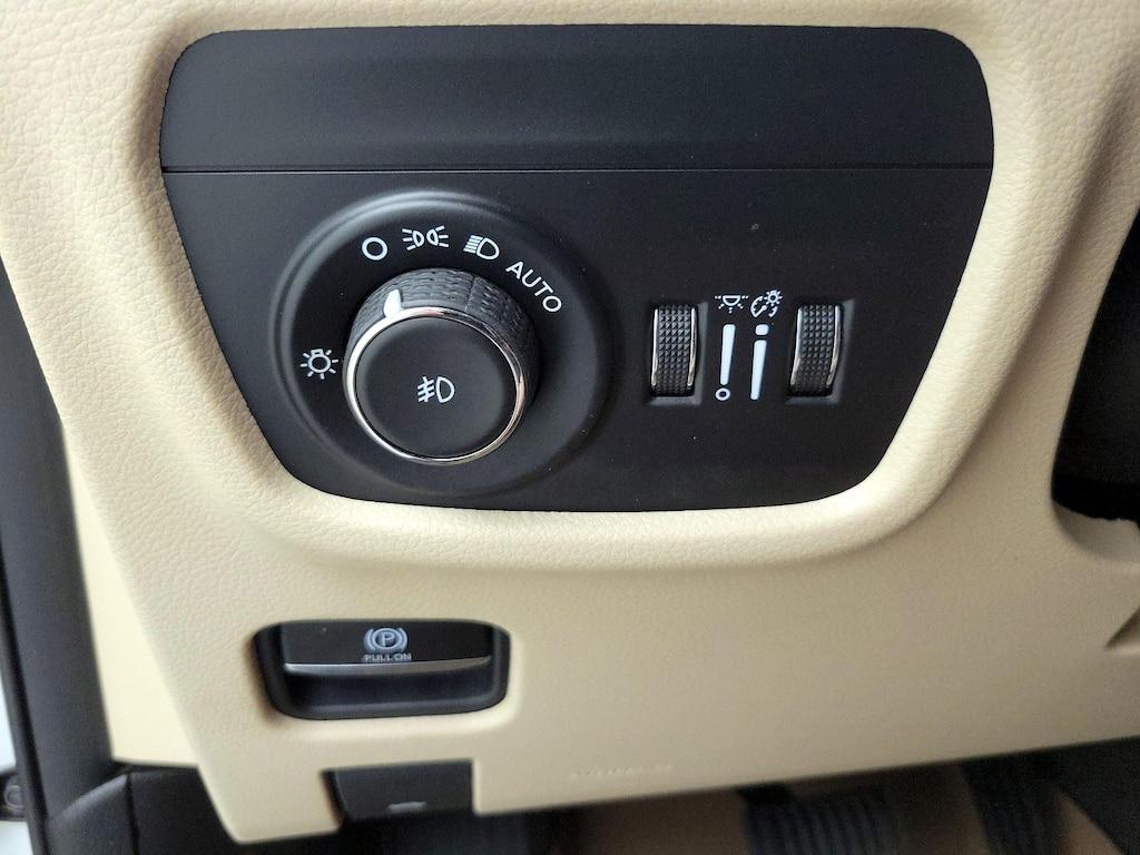 used 2021 Jeep Grand Cherokee L car, priced at $29,998