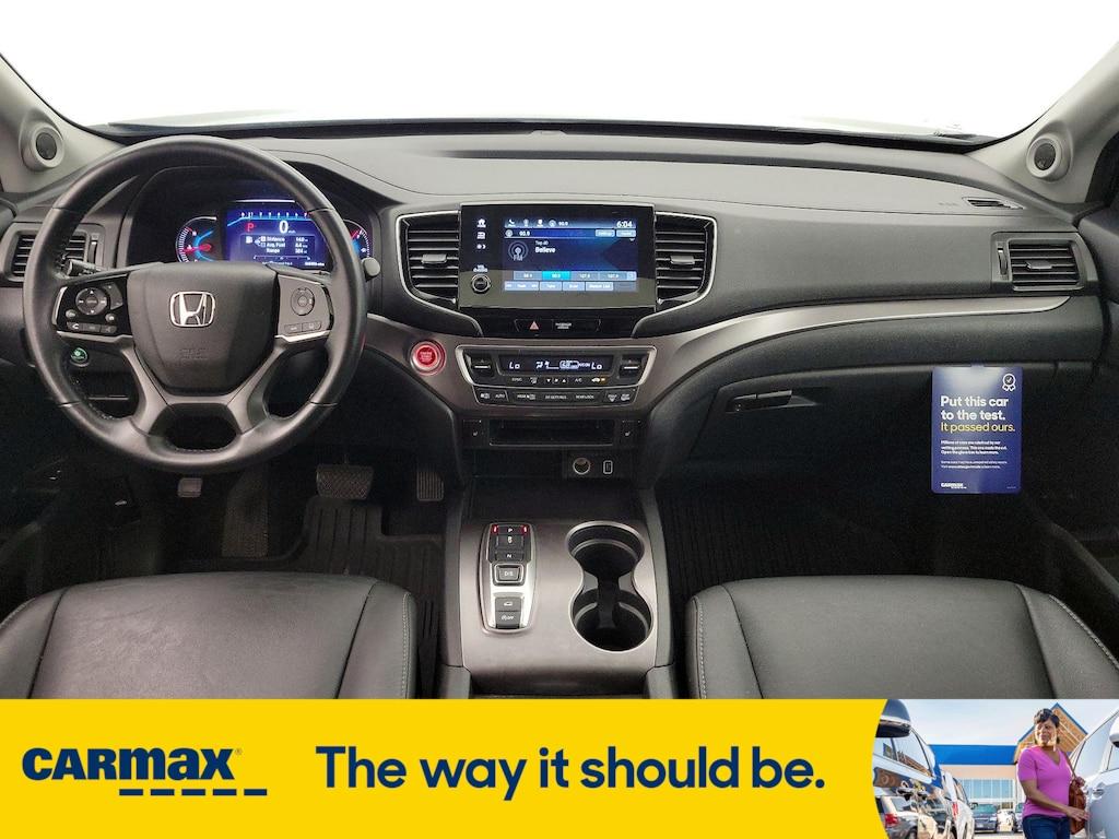 used 2021 Honda Pilot car, priced at $27,998