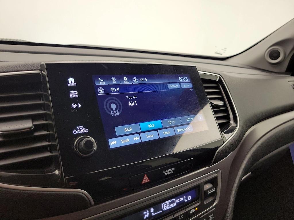 used 2021 Honda Pilot car, priced at $27,998