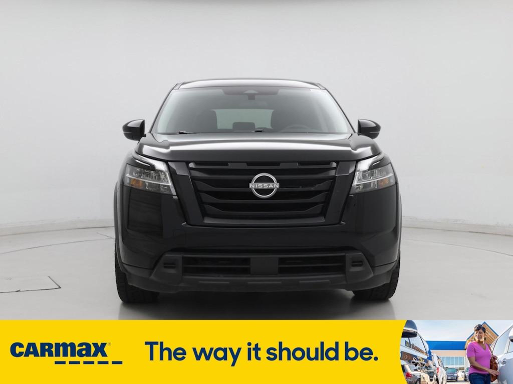 used 2022 Nissan Pathfinder car, priced at $25,998
