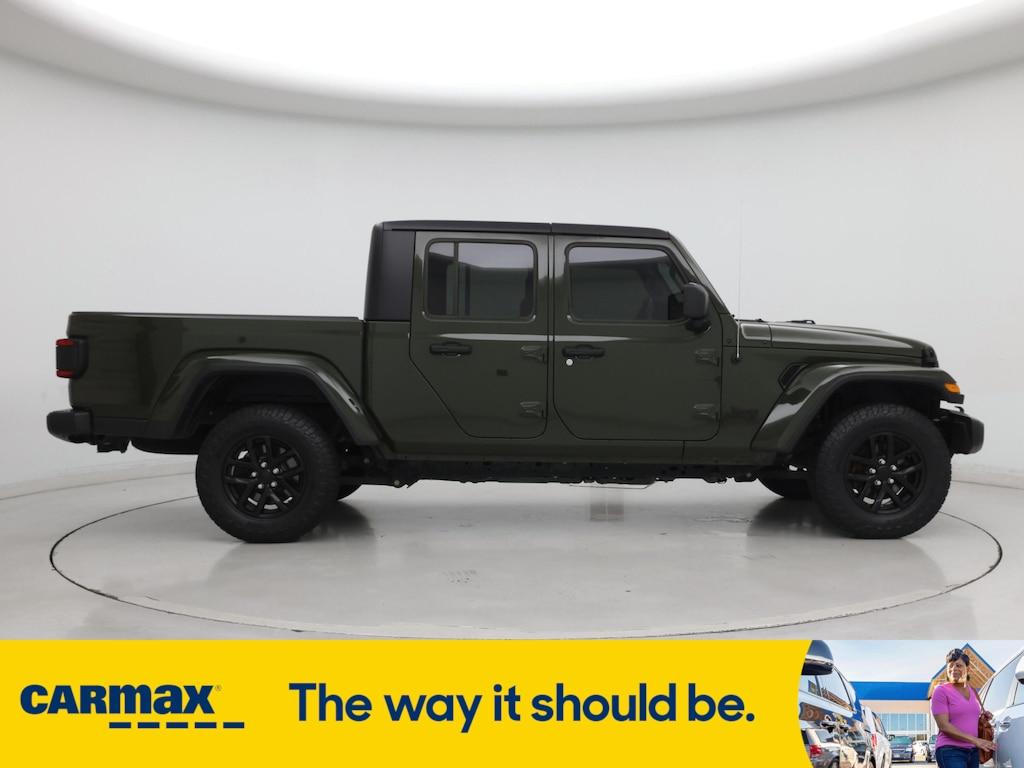 used 2021 Jeep Gladiator car, priced at $31,998
