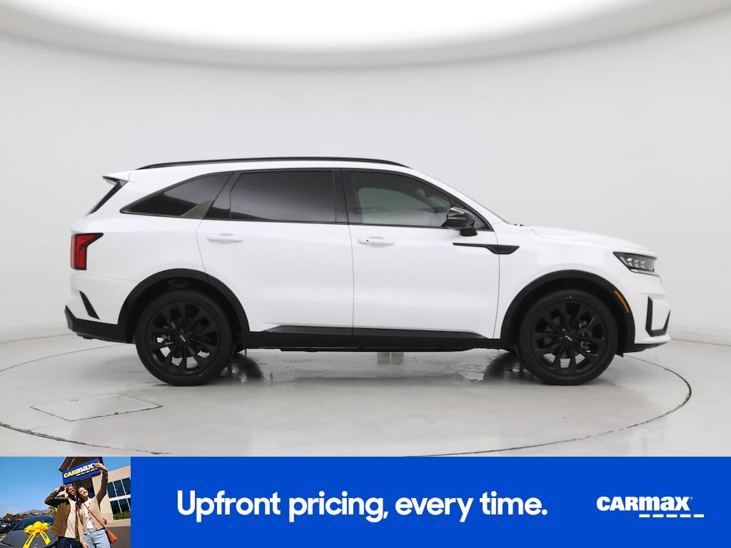 used 2023 Kia Sorento car, priced at $32,998