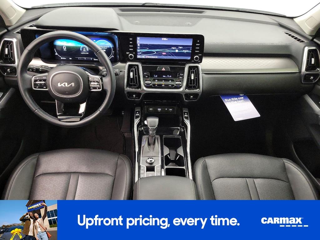 used 2023 Kia Sorento car, priced at $32,998