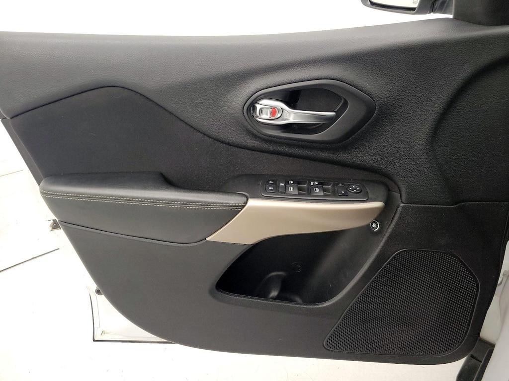used 2018 Jeep Cherokee car, priced at $15,998