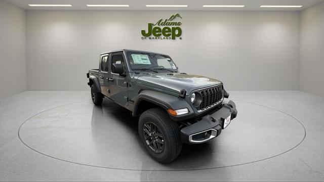 new 2025 Jeep Gladiator car, priced at $42,733