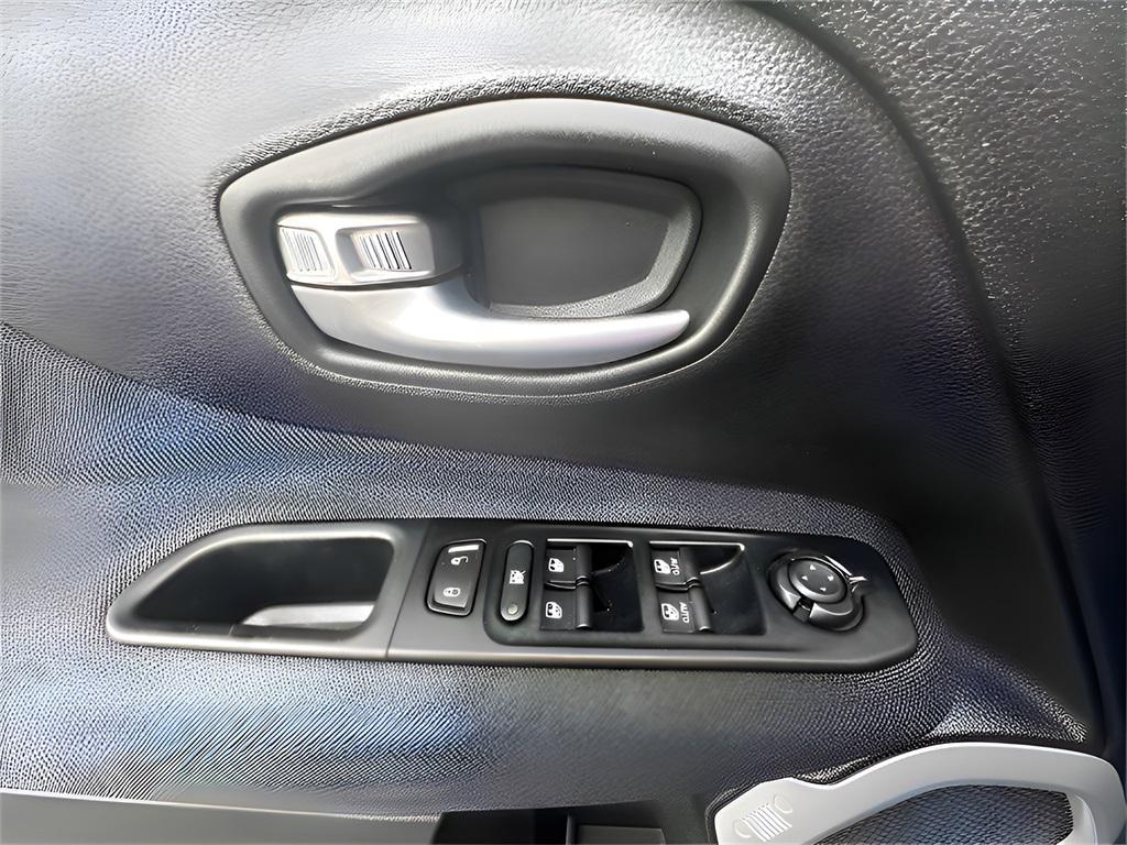 used 2020 Jeep Renegade car, priced at $19,394