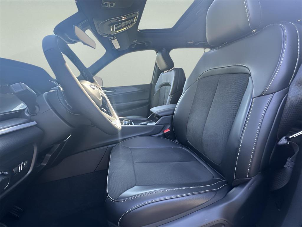 new 2025 Jeep Grand Cherokee car, priced at $34,091