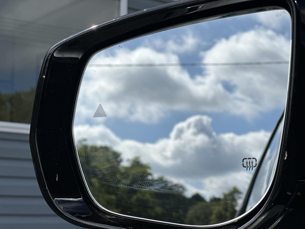 new 2025 Jeep Grand Cherokee car, priced at $34,091