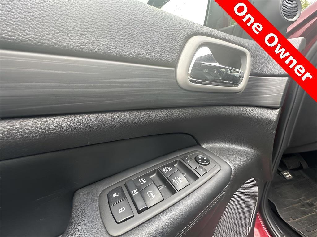 used 2021 Jeep Grand Cherokee car, priced at $25,485