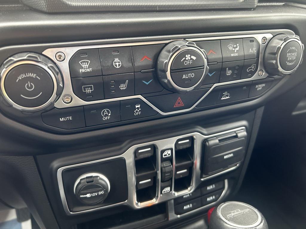 used 2022 Jeep Gladiator car, priced at $44,988