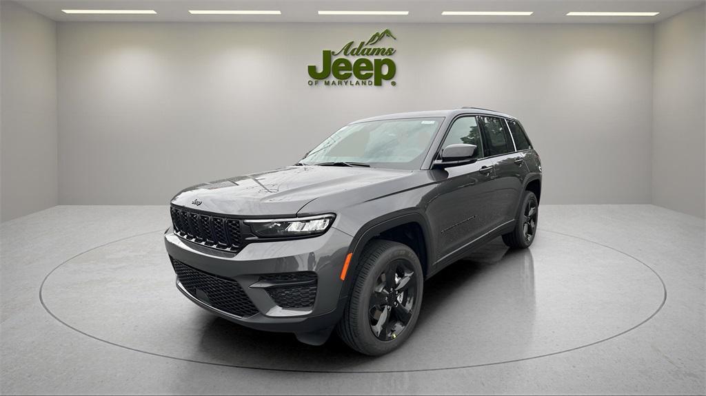new 2025 Jeep Grand Cherokee car, priced at $35,152