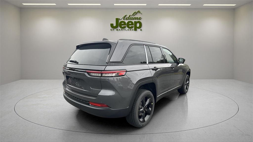 new 2025 Jeep Grand Cherokee car, priced at $35,152