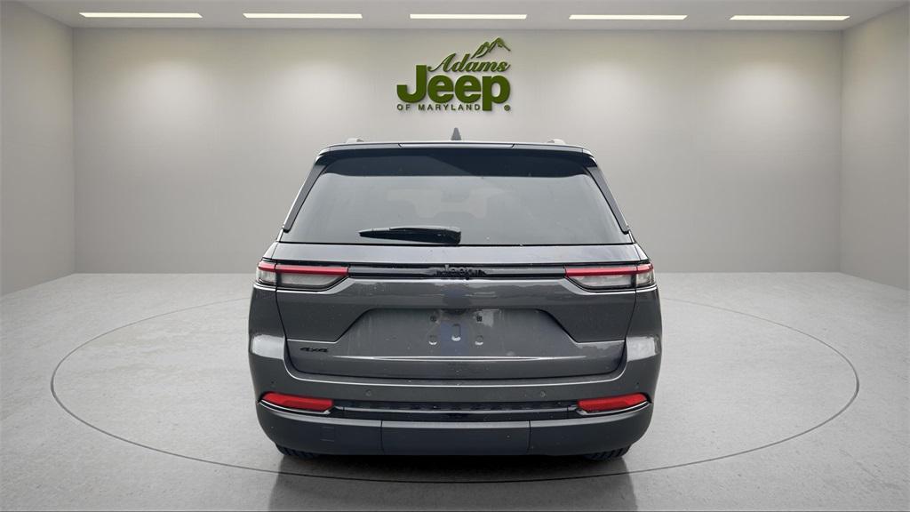 new 2025 Jeep Grand Cherokee car, priced at $35,152